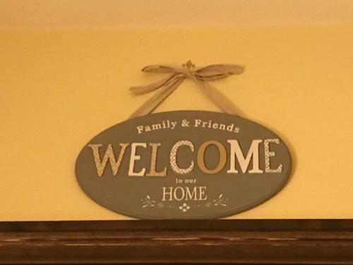 Casa Family & Friends Bed & Breakfast Салерно Екстериор снимка