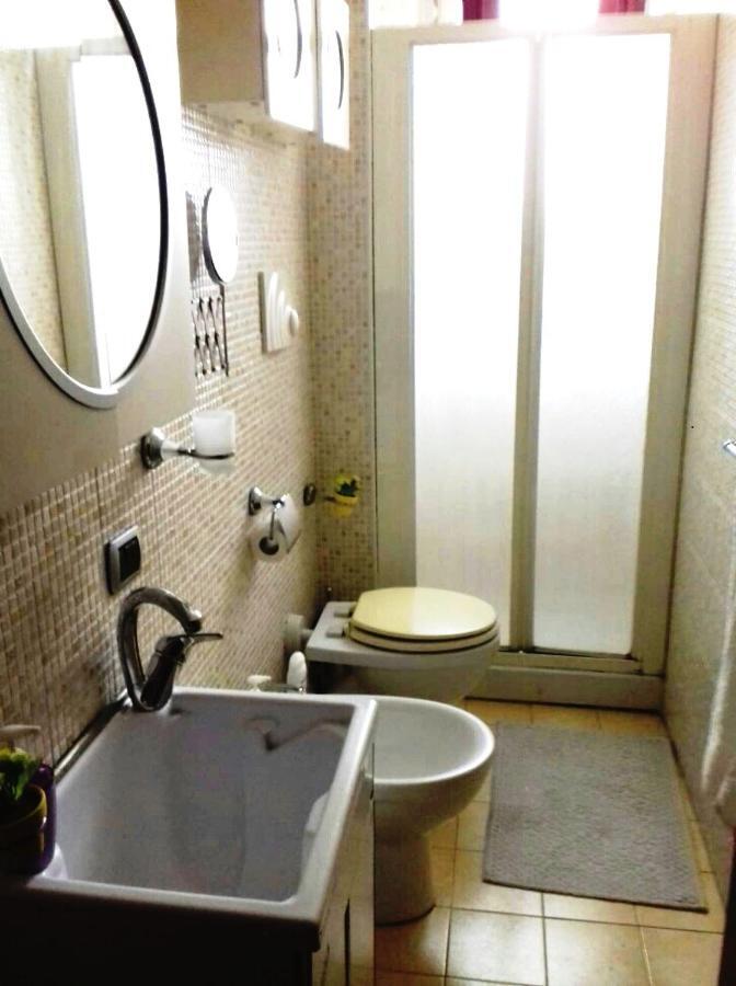 Casa Family & Friends Bed & Breakfast Салерно Екстериор снимка